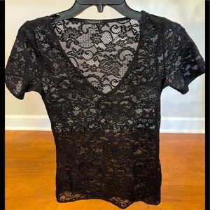Black Aritzia Talula lace v neck T-shirt
